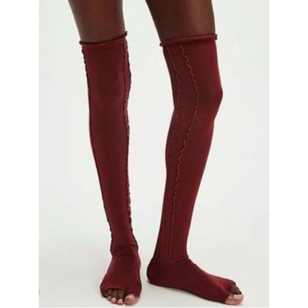 FP Movement Ruffle Knee High Grip Socks NWT Burgundy Toeless Yoga Barre Pilates